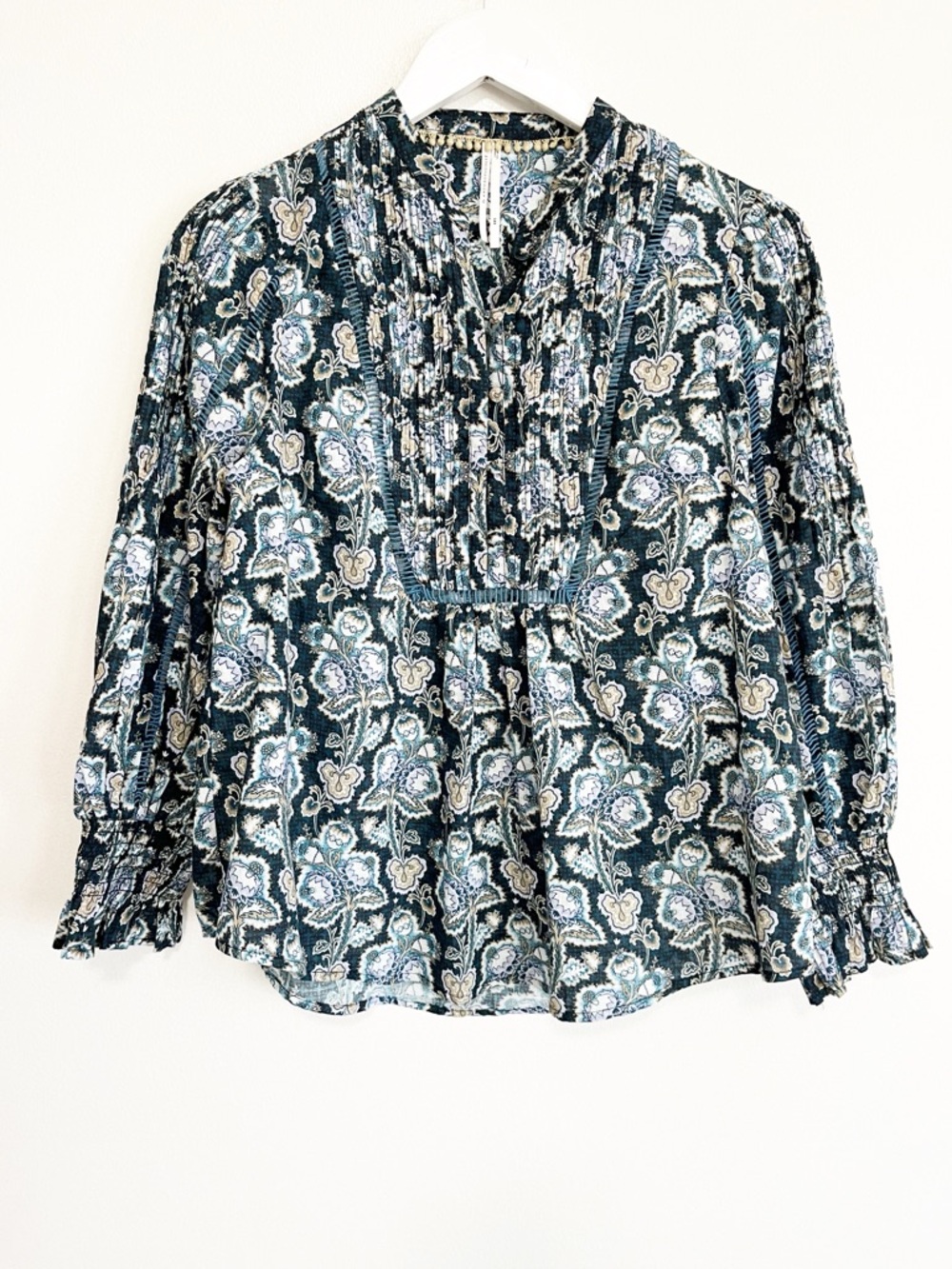 BOGO! Anthropologie Cotton Pintuck Peasant Blouse Blue Floral Motif XXS - Picture 4 of 11